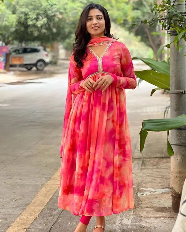 Pink_&_Peach_Tie-Dye_Anarkali_3_Piece_Kurti_Set_with_Dupatta_For_Women
