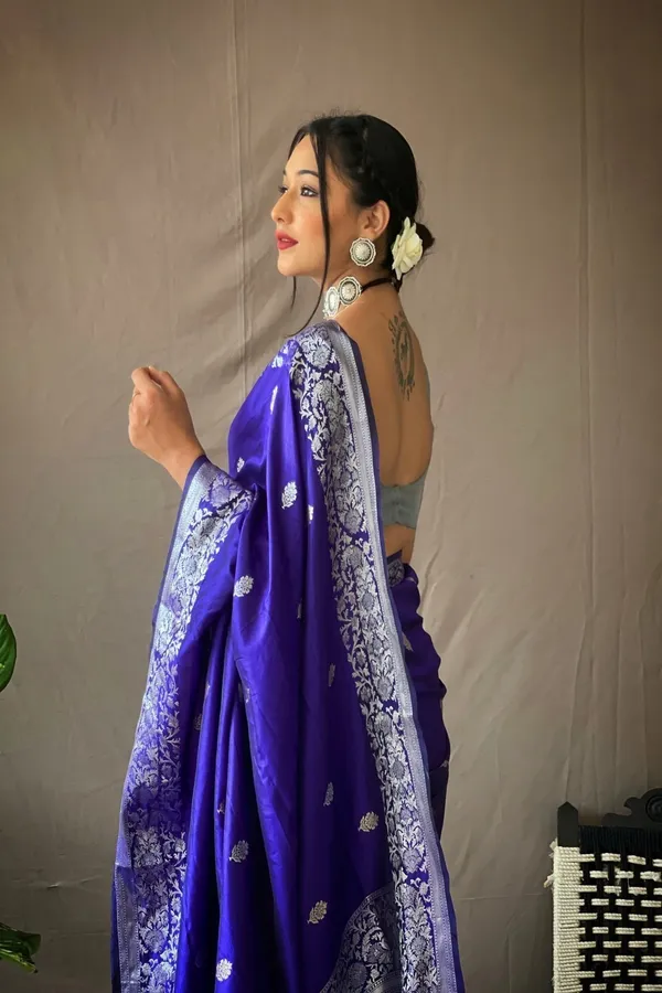 Violet_Silk_Jacquard_Saree_For_Women