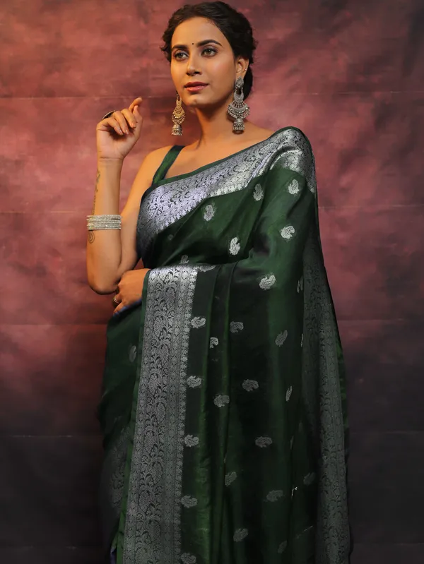 Green_Silk_Jacquard_Saree_For_Women