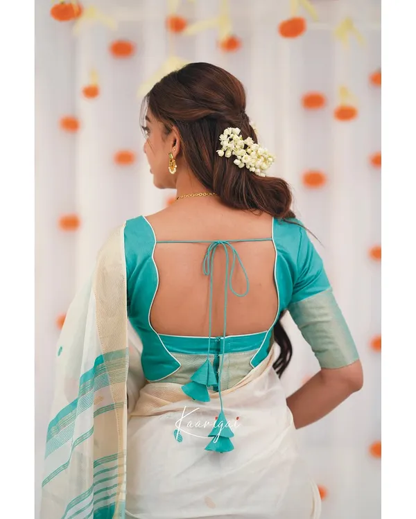 Rama_Silk_Jacquard_Saree_For_Women