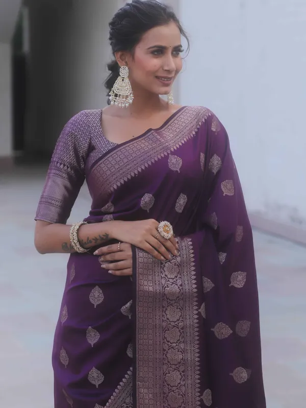 Wine_Silk_Jacquard_Saree_For_Women
