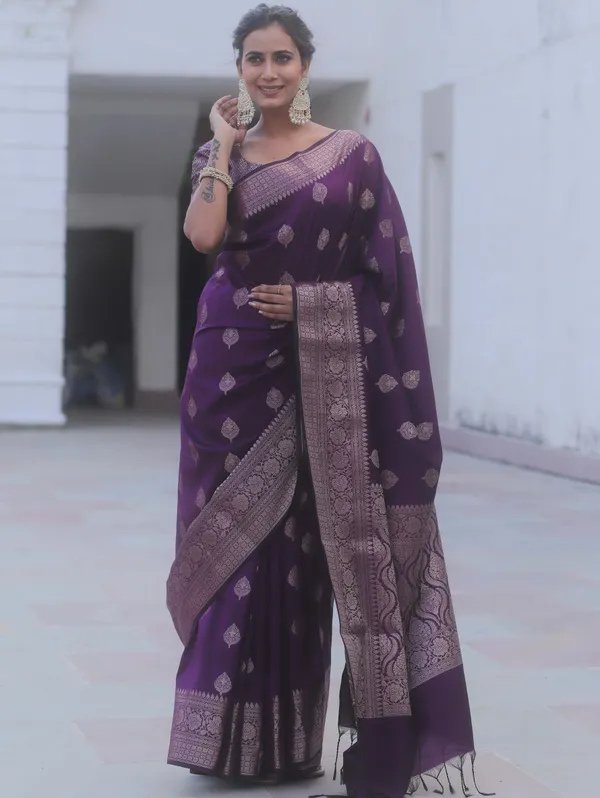 Wine_Silk_Jacquard_Saree_For_Women