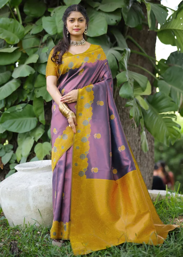 Yellow_Silk_Jacquard_Saree_For_Women