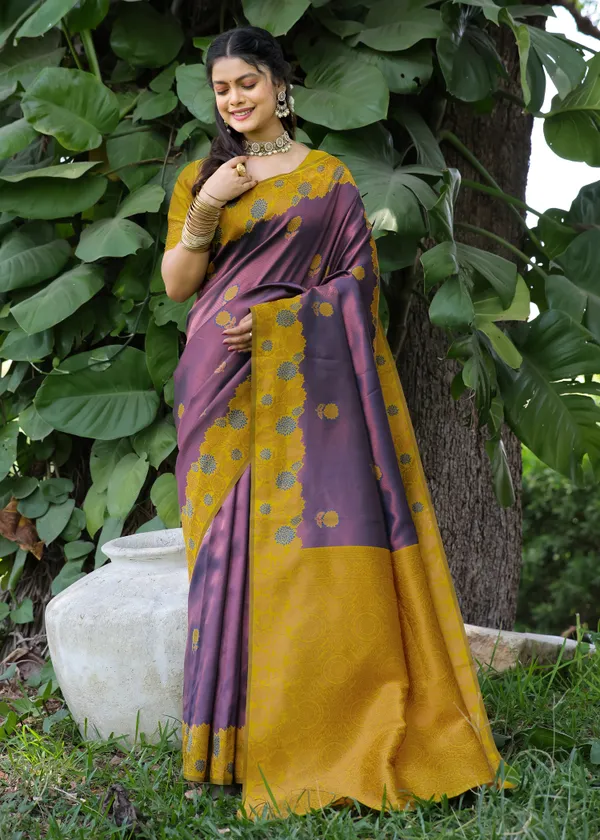 Yellow_Silk_Jacquard_Saree_For_Women