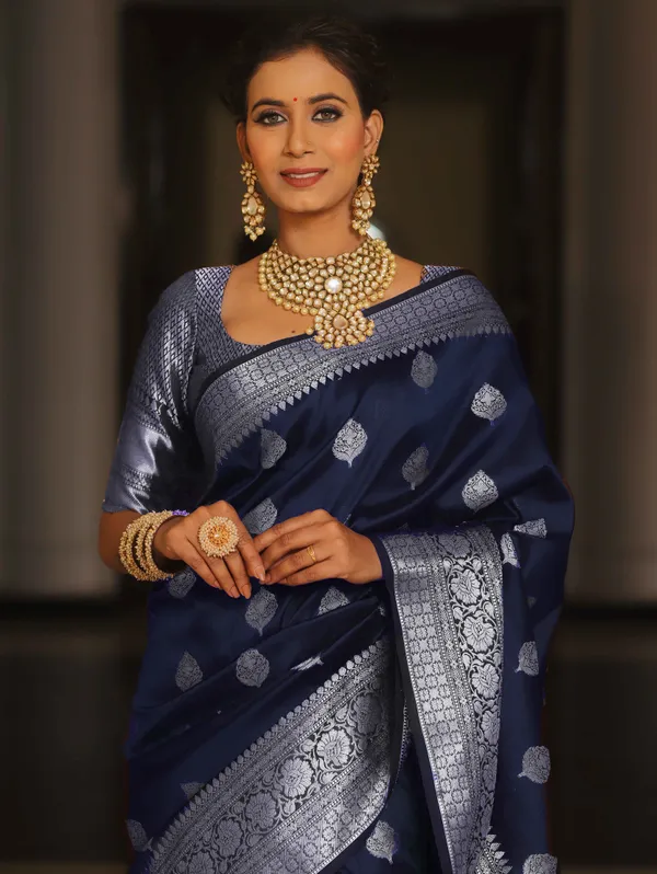 Navy_Blue__Silk_Jacquard_Saree_For_Women