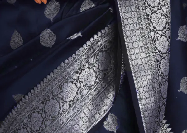 Navy_Blue__Silk_Jacquard_Saree_For_Women