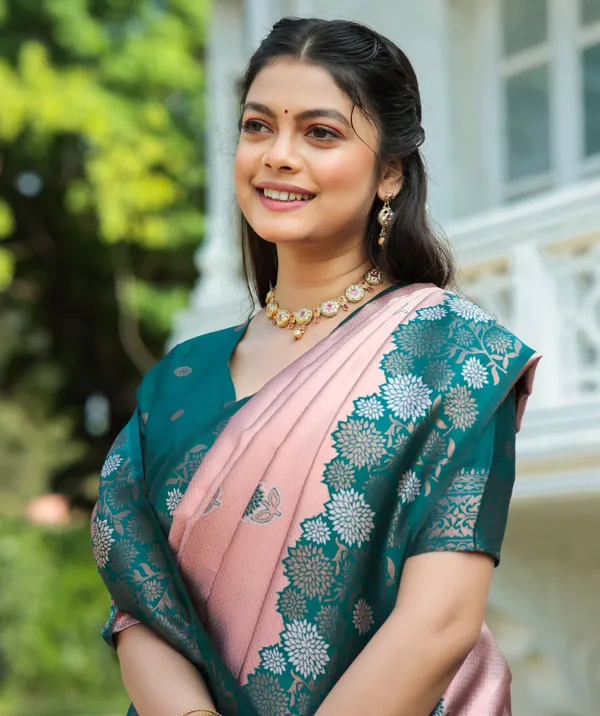 Bottle_Green___Silk_Jacquard_Saree_For_Women