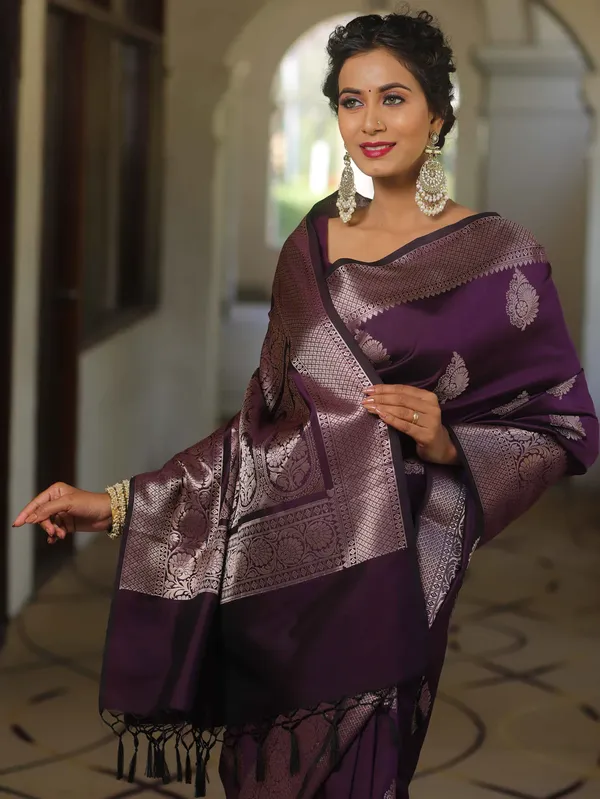 Wine_Silk_Jacquard_Saree_For_Women