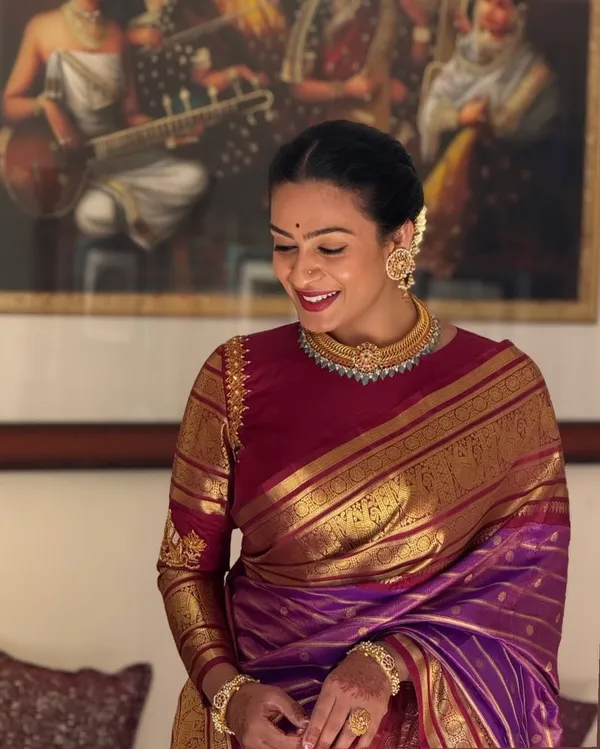 Violate___Silk_Jacquard_Saree_For_Women