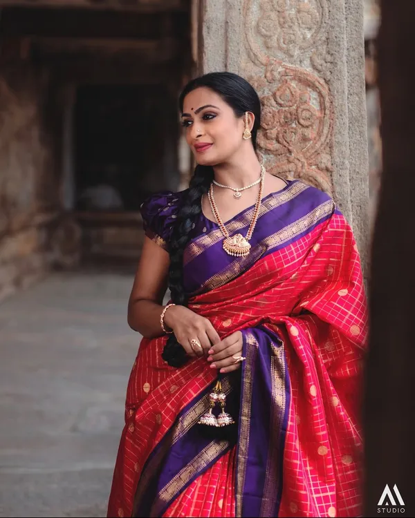 Pink___Silk_Jacquard_Saree_For_Women