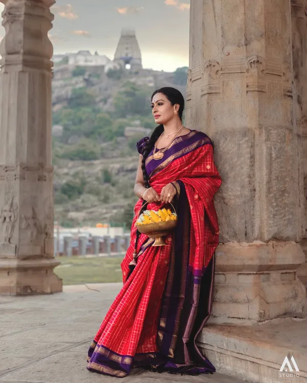 Pink___Silk_Jacquard_Saree_For_Women