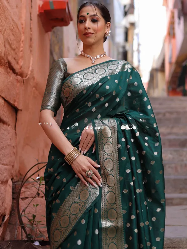 Green_Silk_Jacquard_Saree_For_Women