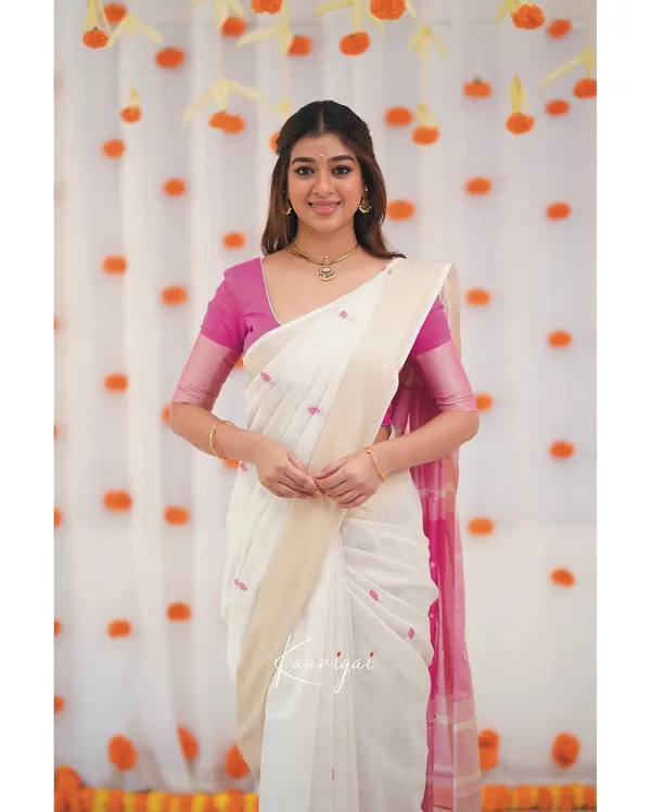 White_Silk_Jacquard_Saree_For_Women