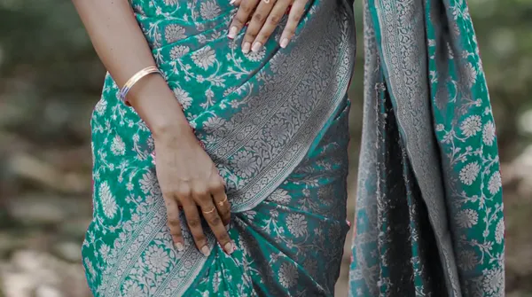 Firozi_Silk_Jacquard_Saree_For_Women