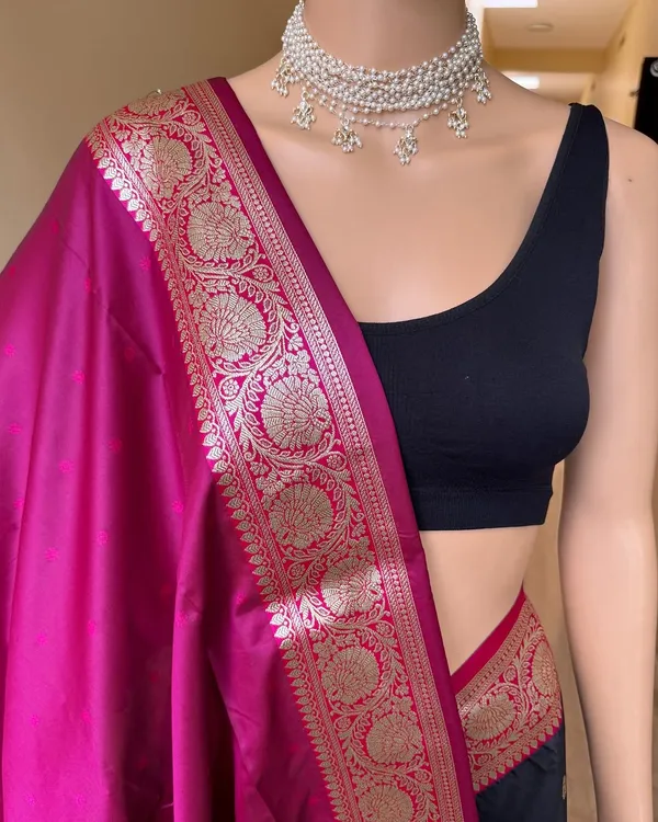 Black_Silk_Jacquard_Saree_For_Women