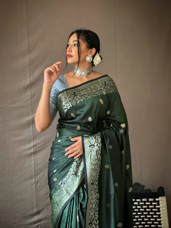 Green___Silk_Jacquard_Saree_For_Women