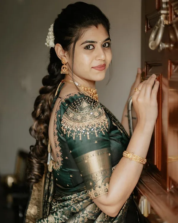 Mehndi___Silk_Jacquard_Saree_For_Women