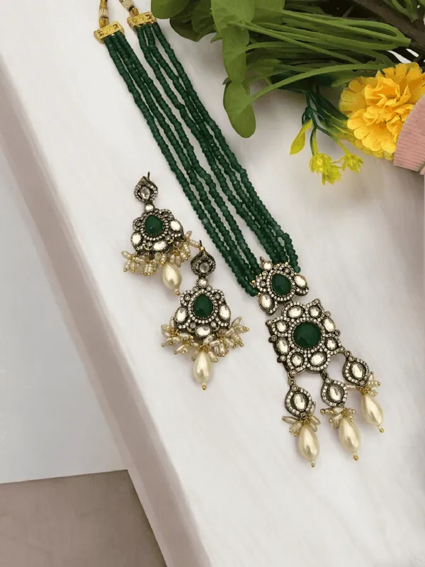 Dark_Green_Elegant_Design_Kirti_Polki_Kundan_Set_For_Women
