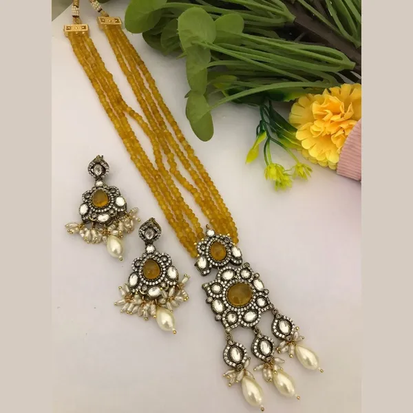 Yellow_Elegant_Design_Safina_Polki_Kundan_Set_For_Women