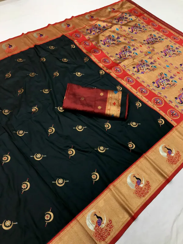 Ebony_Black_Elegant_Paithani_Silk_Saree_With_Vibrant_Peacock_And_Floral_Motifs