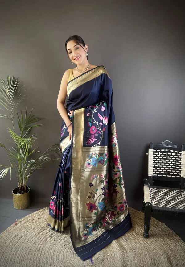 Midnight_Blue_Elora_Woven_Design_Zari_Silk_Blend_Paithani_Saree