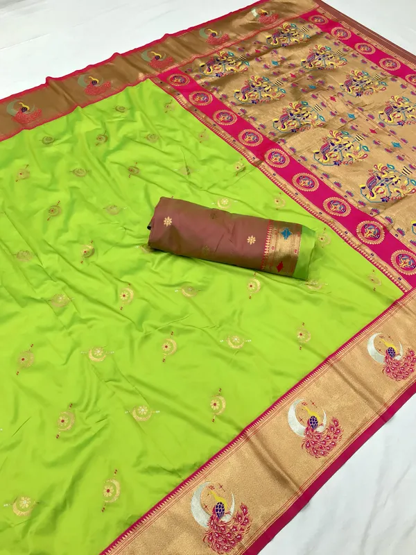 Parrot_Green_&_Pink_Banarasi_Silk_Saree_With_Vibrant_Accents_And_Traditional