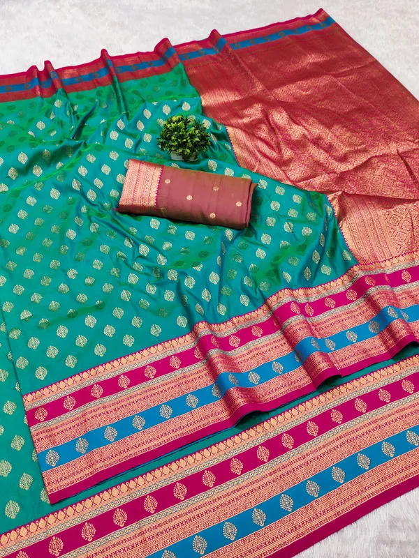 Teal_Green_Luxurious_Banarasi_Silk_Saree_With_Grand_Red_Border_And_Intricate_Golden_Zari_Weave