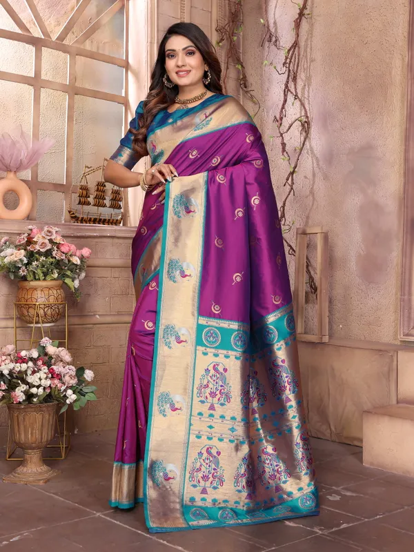 Maroon_&_Royal_Blue_Silk_Saree_With_Traditional_Woven_Zari_Motifs_And_Rich_Pallu