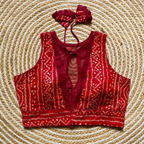 Maroon_Rayon_Cotton_Bandhani_Print_Sleeveless_Blouse_with_Keyhole_Neck_and_Tassel_Tie-Up