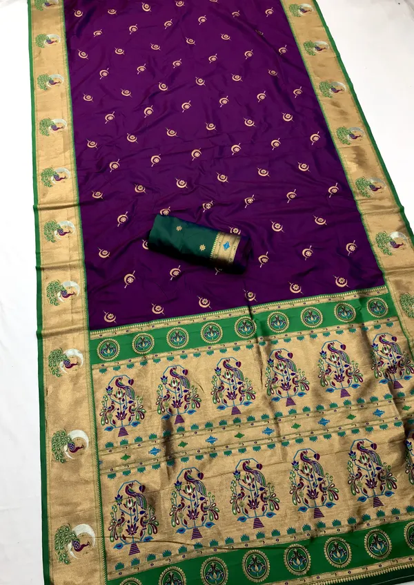 Wine_Purple_&_Verdant_Green_Regal_Silk_Saree_With_Border_And_Elaborate_Zari_Woven_Peacock_Motifs