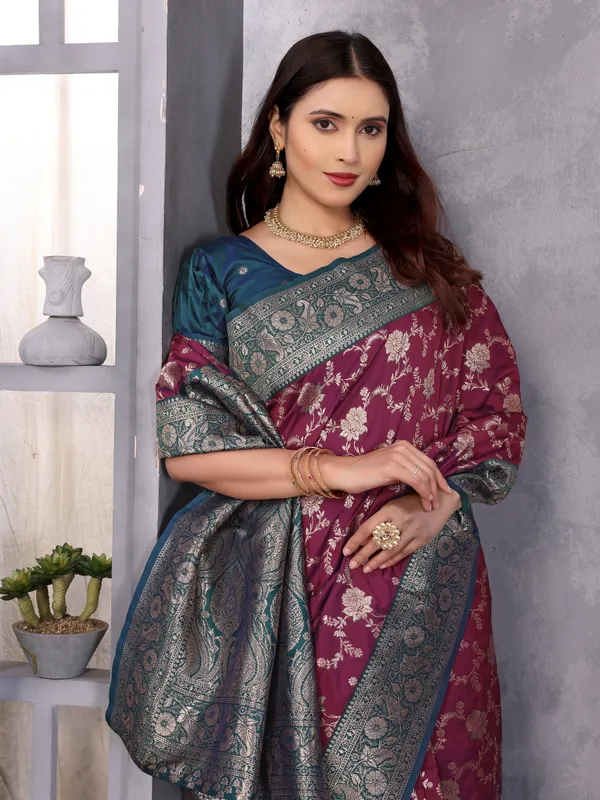 Deep_Magenta_Traditional_Banarasi_Silk_Saree_In_Regal_Plum_With_Grand_Silver_&_Teal_Zari_Border_And_Pallu