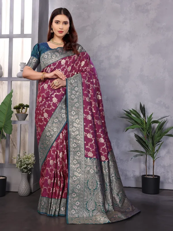 Deep_Magenta_Traditional_Banarasi_Silk_Saree_In_Regal_Plum_With_Grand_Silver_&_Teal_Zari_Border_And_Pallu