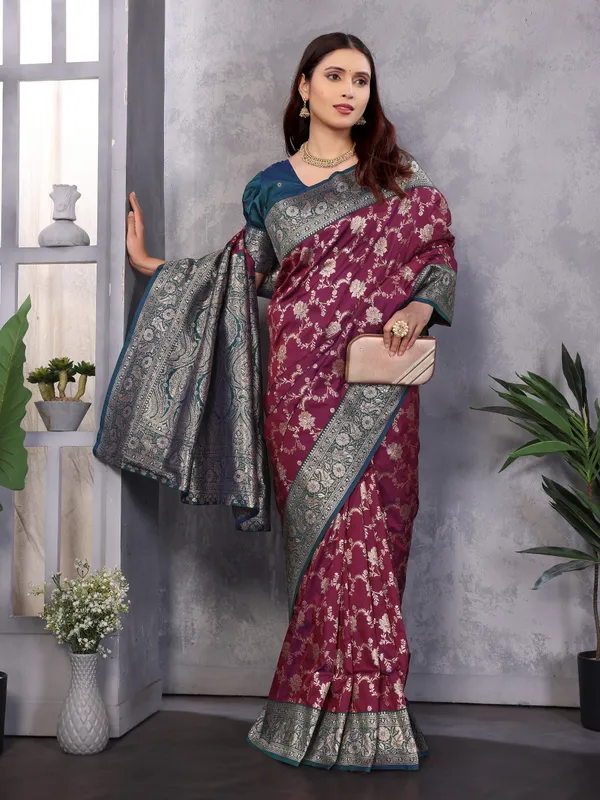 Deep_Magenta_Traditional_Banarasi_Silk_Saree_In_Regal_Plum_With_Grand_Silver_&_Teal_Zari_Border_And_Pallu