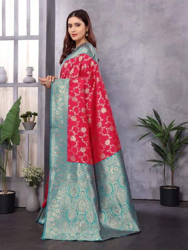 Turquoise_Zari_Woven_Saree_For_Women