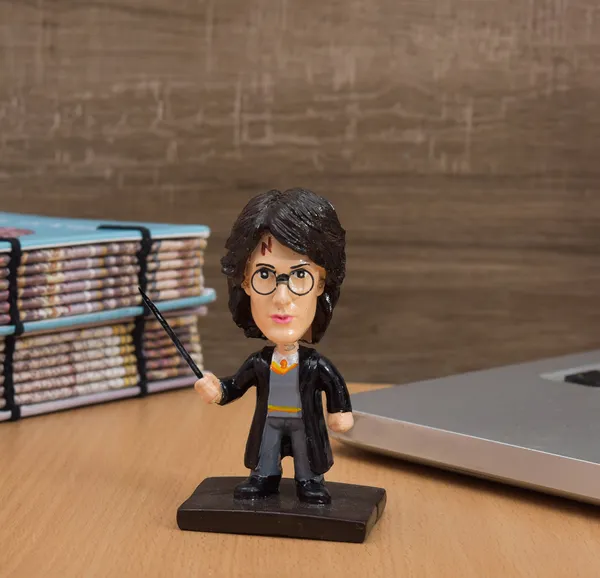Harry_Potter_Bobblehead_10_cms_|_Hogwards_|_Hermione_Granger_|_Ronald_Weasley-_Handmade
