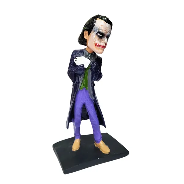 Joker_Bobblehead_from_Batman-_The_Dark_Knight_16_cm