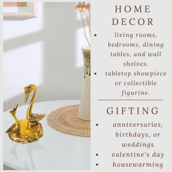 Golden_Metal_Traditional_Duck_Shaped_Showpiece
