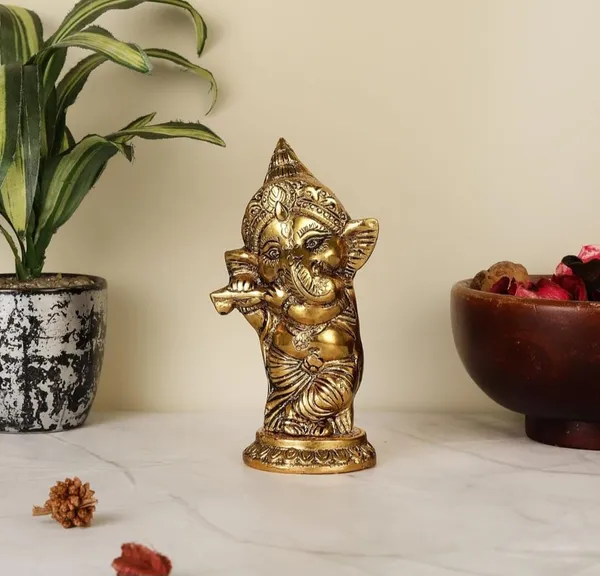 Golden_Metal_Modern_For_Grandparents_Day_Diwali_Anniversary