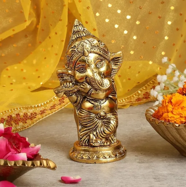 Golden_Metal_Modern_For_Grandparents_Day_Diwali_Anniversary