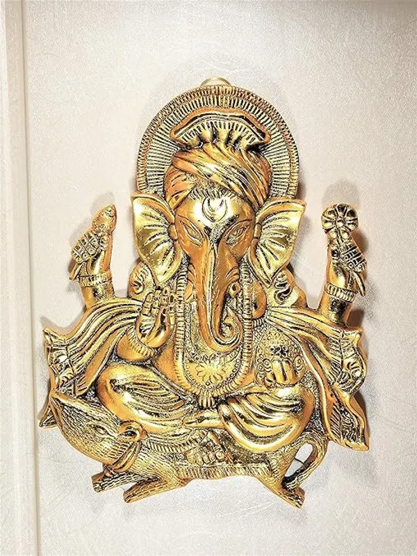 Golden_Metal_Traditional_Novelty_Ganesha_For_Father_S_Day_Diwali_Housewarming_Anniversary