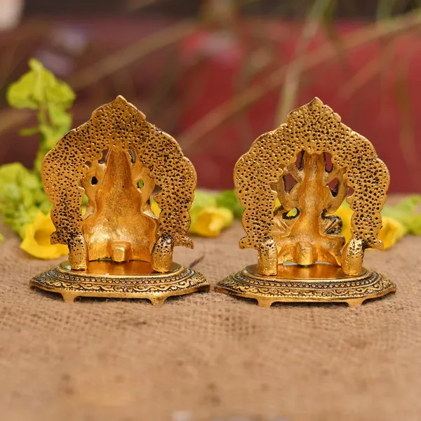 Golden_Metal_Modern_For_Friendship_Day_Grandparents_Day_Diwali_Anniversary_Birthday