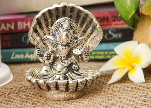 Silver_Metal_Modern_For_Diwali