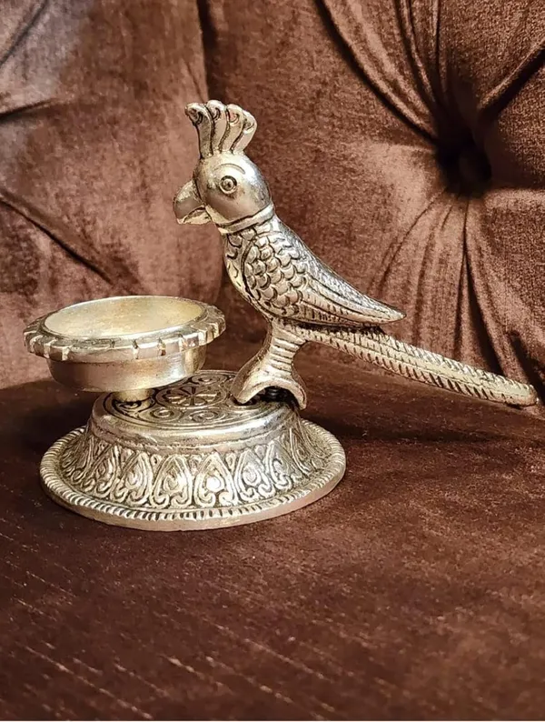 Silver_Metal_Lacquered_Modern_For_Diwali_Mother_S_Day_Anniversary_Birthday