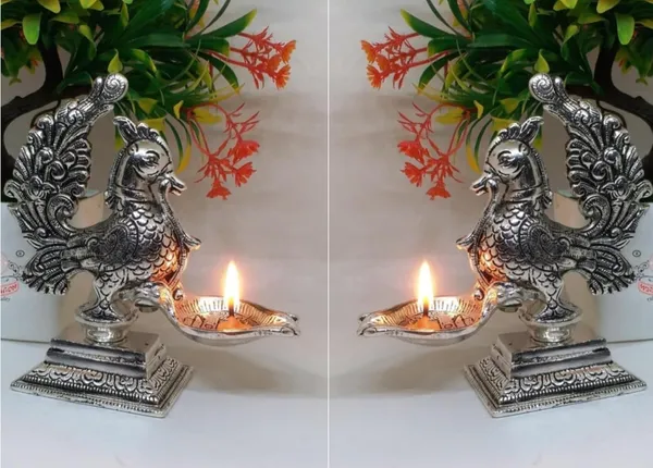 Silver_Metal_Vibrant_Modern_For_Diwali_Mother_S_Day_Anniversary_Birthday