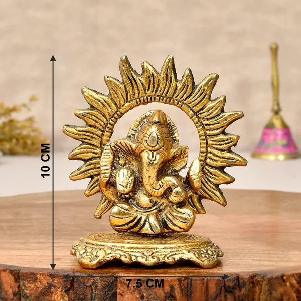 Golden_Metal_Art_Deco_Showpices_For_Anniversary_Birthday