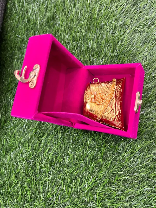 Brass_Ginni_Purse_Style_Pouch_for_Women_and_Girls_