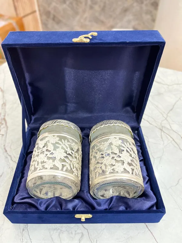 Decorative_Glass_Storage_Jars_with_Antique_Silver_Lids,_Set_of_2,_13cm_x_9cm,_for_Dry_Fruits_and_Wedding_Gifting