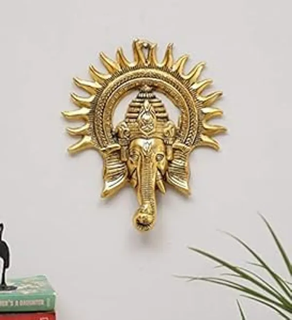 Golden_Metal_Traditional_Lord_Ganesha_For_Housewarming