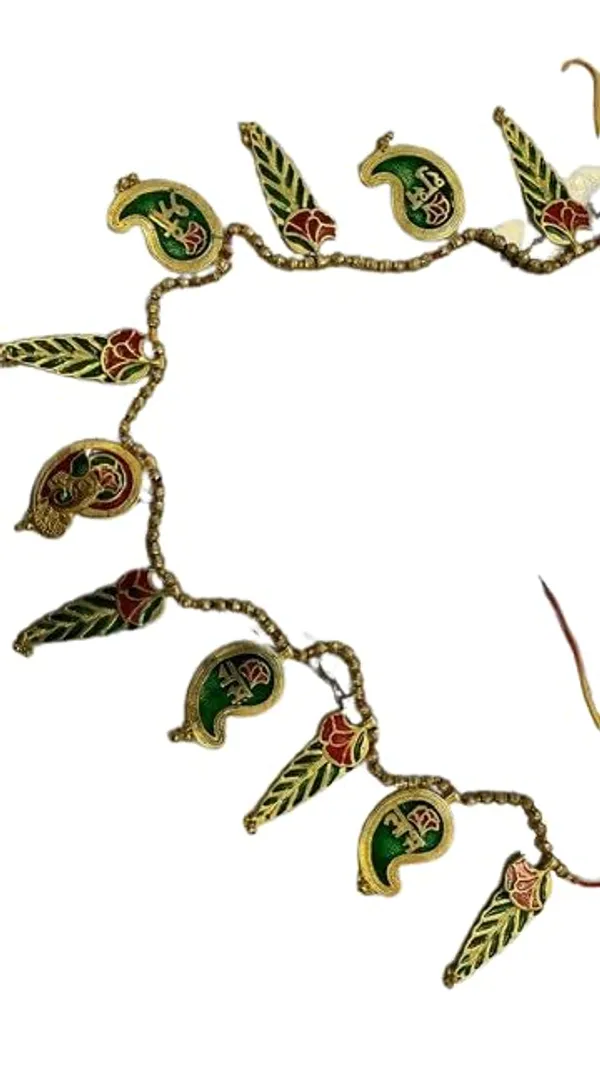 Golden_Antique_Hanging_Home_Decor_For_All_Day