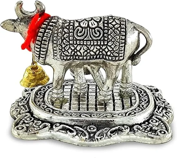 Silver_Metal_Traditional_Cow_Showpiece_For_Housewarming